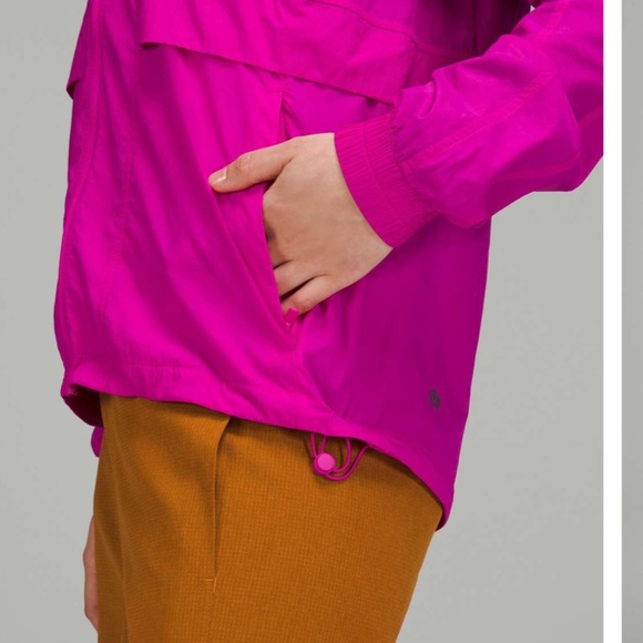 EUC Lululemon Hood Lite Packable Hooded Jacket Belt Bag - Picture 3 of 15